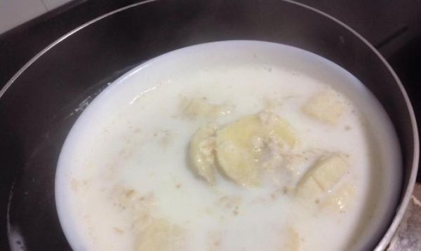 香蕉燕麦牛奶的营养配方（健康早餐一杯）