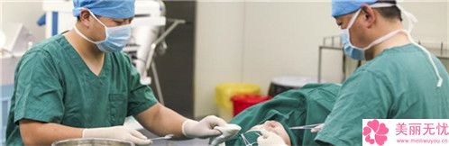 男性亞健康調(diào)理手術(shù)的安全(男性亞健康調(diào)理安全嗎有沒(méi)有什么危害)