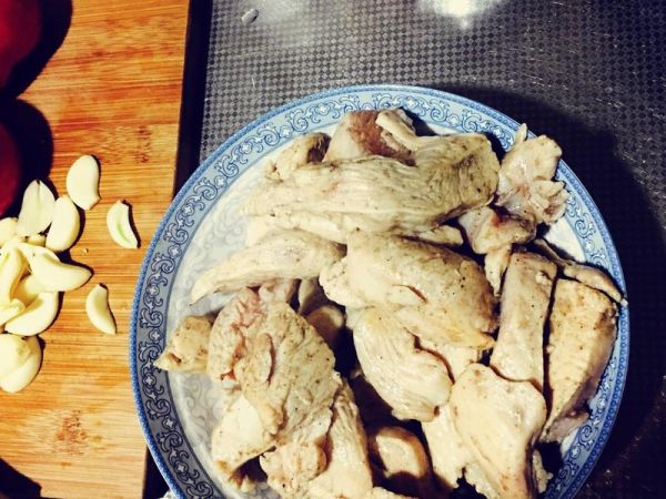 純奶手撕吐司的做法 步驟1