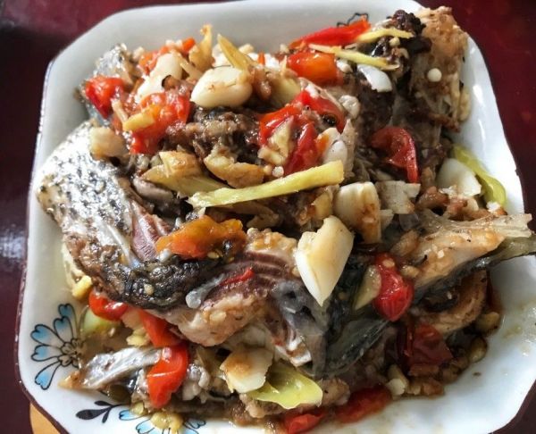 西紅柿燜魚(yú)
