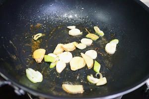 健康少油版麻辣香鍋的做法 步驟5