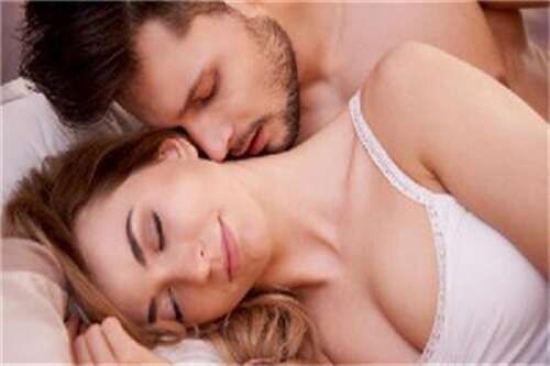 每日健康豆知识(444)：女性泡澡健康隐患多