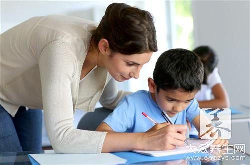 怎么疏導(dǎo)孩子心理障礙