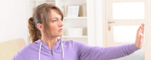如何給身體排毒 身體排毒的方法 排毒食物有哪些