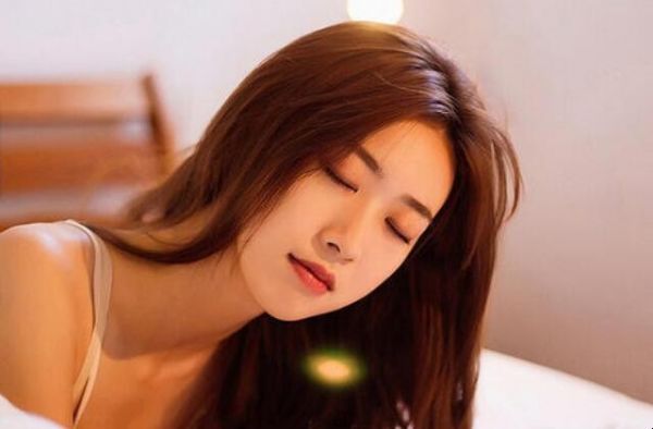 如何正確的護理頭發(fā) 怎么護理發(fā)型(圖1)