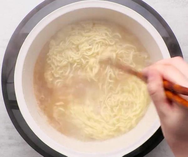 純奶手撕吐司的做法 步驟1