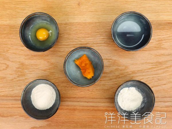 純奶手撕吐司的做法 步驟1