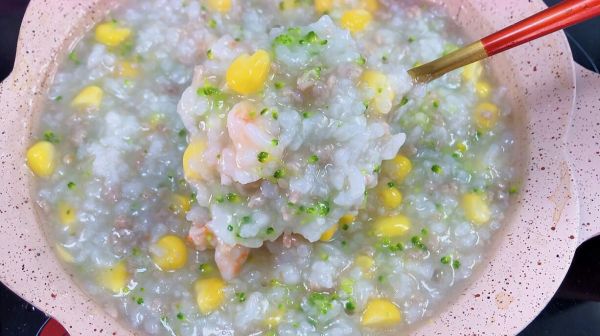 冬天不要天天给宝宝喝白粥,试试这样做,补锌补钙宝宝辅食首选