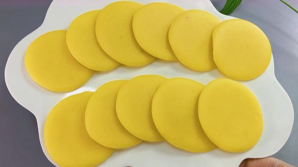 冬天寶寶輔食這樣添加，潤(rùn)肺化痰止咳，香甜軟糯鍛煉咀嚼寶寶愛吃