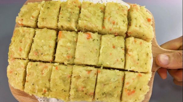 多給孩子這樣吃，簡單一做營養(yǎng)豐富，補鐵補鈣增強免疫力輔食首選