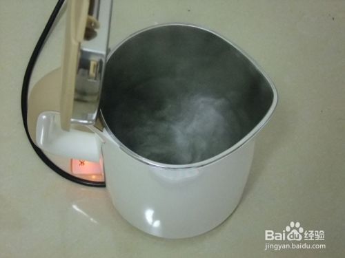 自己動手-用燒水壺燒出健康的自來水開水