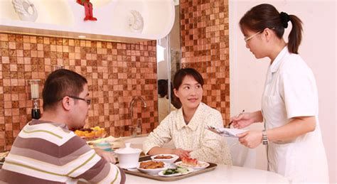 坐月子怎么吃最健康