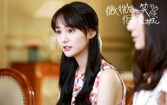 郑爽暴瘦之后又开始严重脱发？网曝微微一笑很倾城里全戴假发