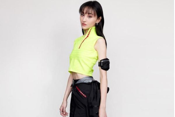 鄭爽鼻子是整容了嗎 鄭爽鼻子是怎么回事