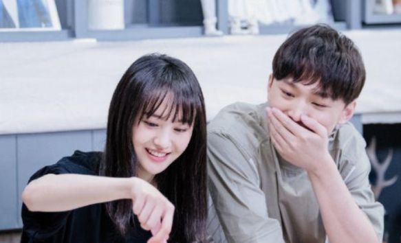 鄭爽鼻子是整容了嗎 鄭爽鼻子是怎么回事