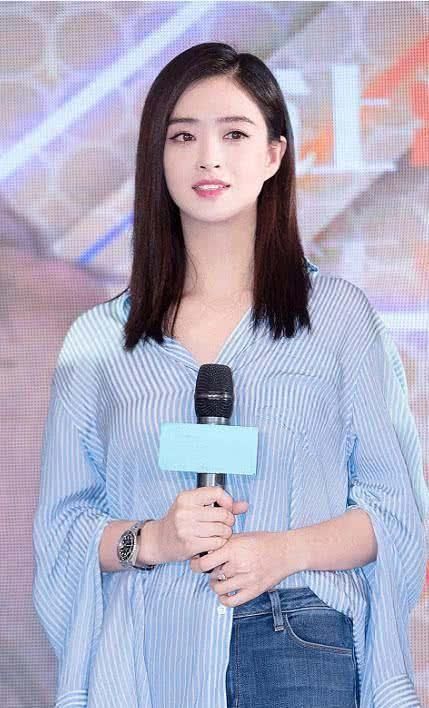 蔣欣暴瘦,網(wǎng)友:20斤都瘦在臉上了!