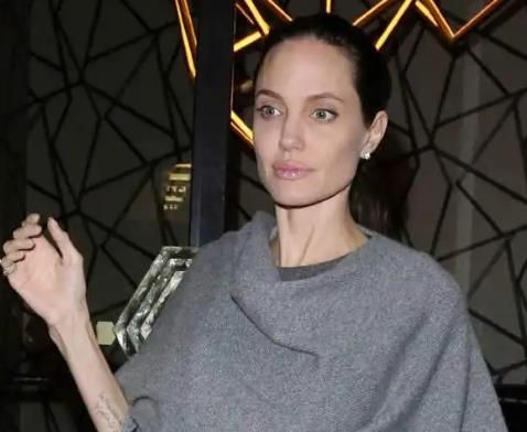 安吉丽娜朱莉暴瘦原因是什么？近况曝光惹人忧！