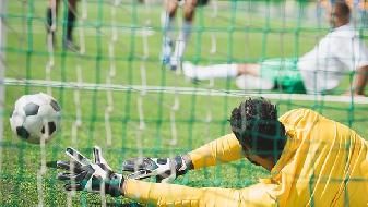 適合在家做的減肥運動 懶人宅女如何在家練瑜伽瘦身