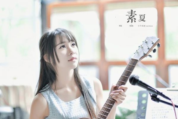 摄影技巧：拍照时，想把美女拍瘦，只需学会这5招