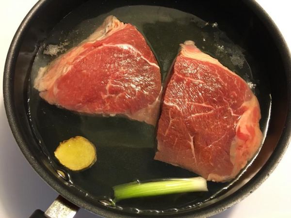 純奶手撕吐司的做法 步驟1