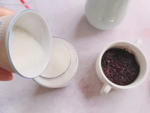 酸奶紫米露的做法 步骤2