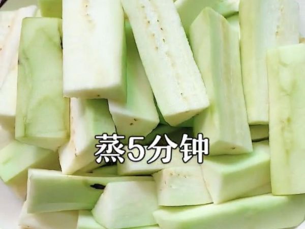 純奶手撕吐司的做法 步驟1