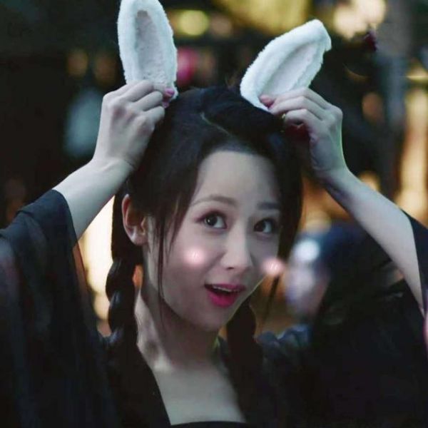 分手使人暴瘦？楊紫近照臉型消瘦，盛世美顏的“錦覓”去哪里了