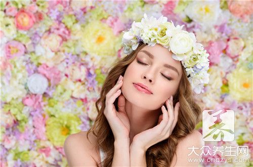 女士噴香水的正確方法