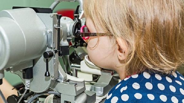 男人喷香水是件超有型的事