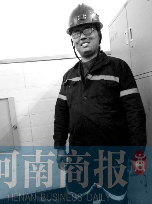 90后礦工：從業(yè)數(shù)月體重降30斤“想減肥當(dāng)?shù)V工”(組圖)1