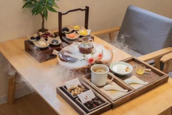 “中藥奶茶”火了，年輕人養(yǎng)生有“新招”
