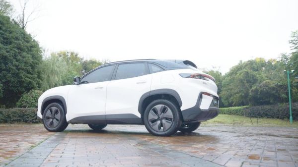 理工男的自虐虐出了純電汽車安全新高度-圖10