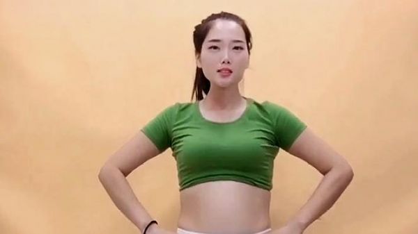 瘦肚子：快速暴汗减肥的动作，你还不收藏？