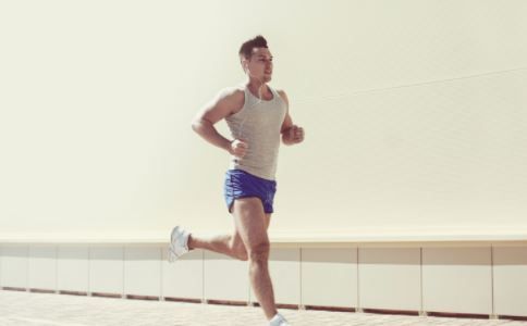 跑步不出汗是什么原因 跑步不出汗可以减肥吗 跑步减肥要注意哪些事项