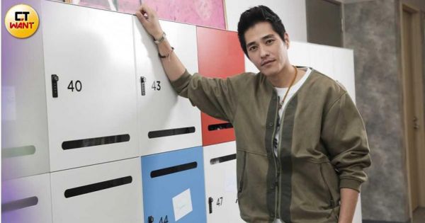 拍《成功补习班》期间遇上资金卡关，蓝正龙压力大到一夜白髮。（图／林士杰摄）