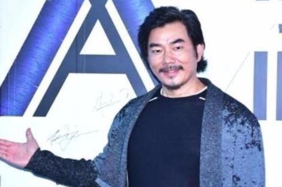 “白胖一場(chǎng)”: 任賢齊為電影胖到200斤, 如今暴瘦37斤身體抱恙!