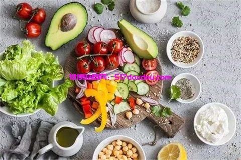 躺着减肥瘦腿好方法？躺在床上做什么运动可以瘦大腿