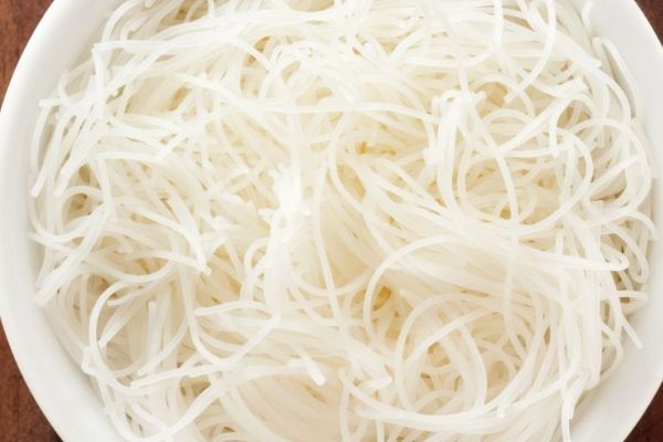 米粉熱量高嗎 米粉熱量是多少 一碗米粉等于幾碗米飯