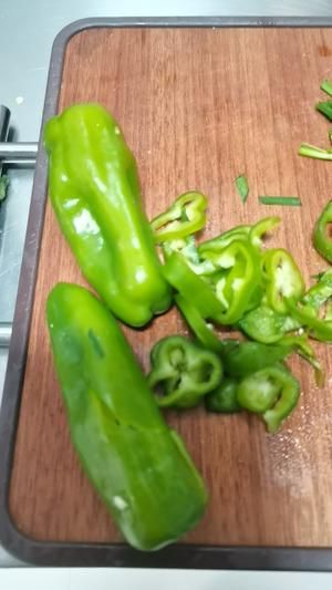 史上最簡單的韭菜做法，可以稱之為傻瓜菜譜！的做法 步驟2