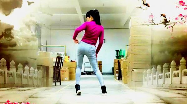廣場(chǎng)舞的《慢搖擺胯》一步一步教 這樣分解你看懂了嗎？