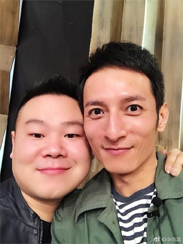 李維嘉為什么暴瘦 瘦了臉頰凹陷變竹竿腿眼睛凸起讓人心疼