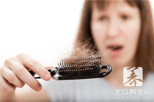 減肥導(dǎo)致脫發(fā)怎么辦