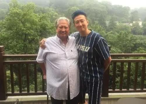 洪金宝减肥原因曝光，为了长寿放弃美食，一个月瘦了十几斤