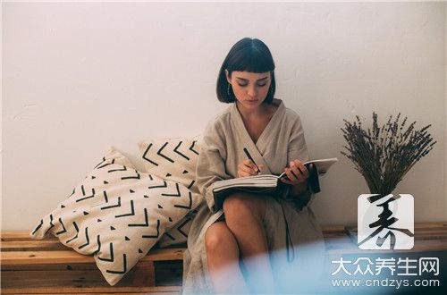 屋里有蒼蠅如何去除