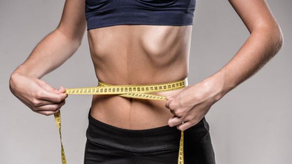 50歲后不能太瘦，有些病就是太瘦導(dǎo)致的！怎樣的體重好？