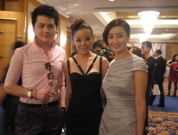 比李宇春還紅，與富二代男友分手暴瘦，37歲至今未婚的安又琪