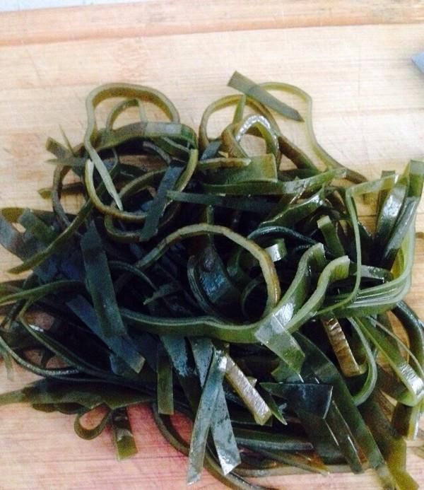 海帶加上它，熱量幾乎忽略不計(jì)，連吃1周瘦了8斤，減肥有望！