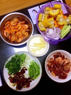 干鍋牛肉爆大蝦的做法步驟 第1步