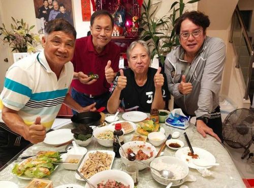 洪金寶瘦了怎么回事？洪金寶為什么瘦了 洪金寶近況曝光2020