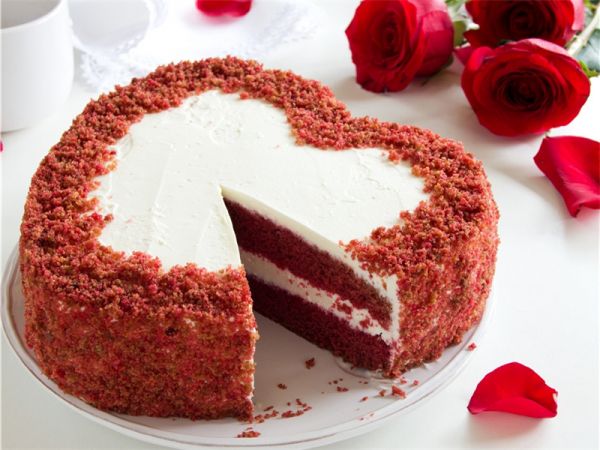 蛋糕生日祝福語8個字,生日蛋糕上寫創(chuàng)意話(300句)